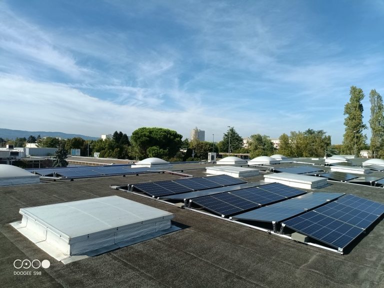 Pose de panneaux solaires - installateur de panneaux solaires  certifié RGE en Ardèche et Drôme - Alba La Romaine - Montélimar - Le teil