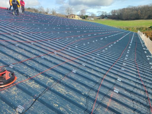 Pose de panneaux solaires - installateur de panneaux solaires  certifié RGE en Ardèche et Drôme - Alba La Romaine - Montélimar - Le teil