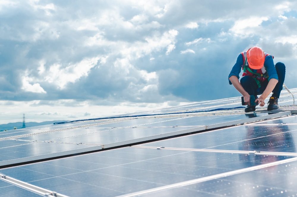 Pose de panneaux solaires - installateur de panneaux solaires  certifié RGE en Ardèche et Drôme - Alba La Romaine - Montélimar - Le teil