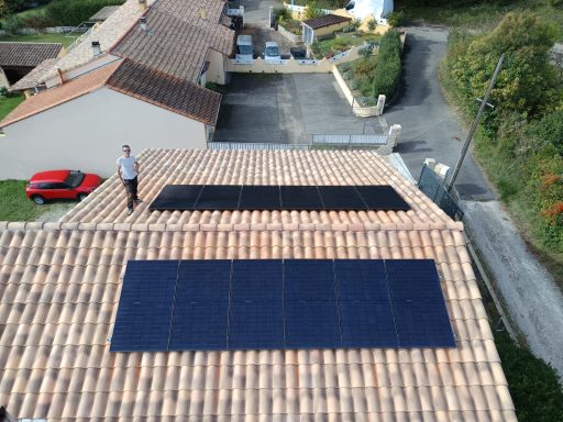 Pose de panneaux solaires - installateur de panneaux solaires  certifié RGE en Ardèche et Drôme - Alba La Romaine - Montélimar - Le teil