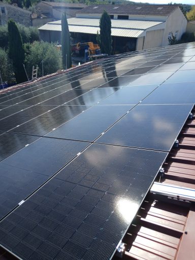 Pose de panneaux solaires - installateur de panneaux solaires  certifié RGE en Ardèche et Drôme - Alba La Romaine - Montélimar - Le teil