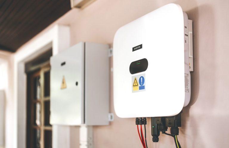 Pose de panneaux solaires - installateur de panneaux solaires  certifié RGE en Ardèche et Drôme - Alba La Romaine - Montélimar - Le teil